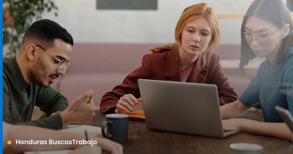 Trabajar medio tiempo mientras estudias en Honduras